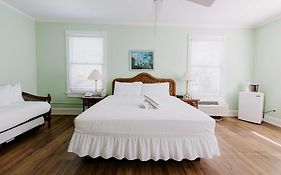 Curry Mansion Inn